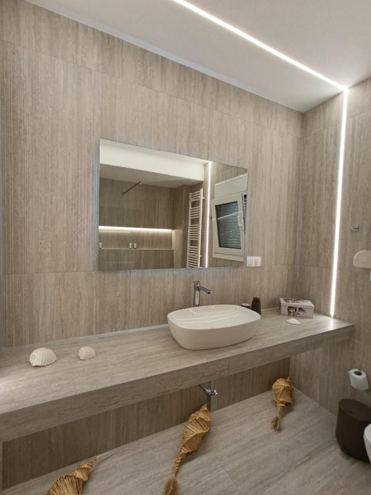 Amazing View With Huge Balcony Apartment Veria  Exterior photo